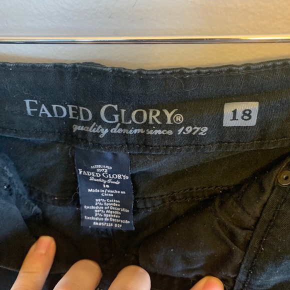 Faded glory black shorts sz 18 - Picture 3 of 3